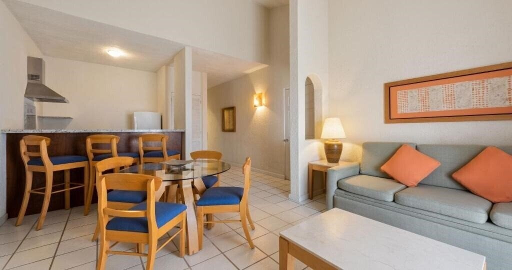 Апартаменты Park Royal Homestay Los Cabos 4*