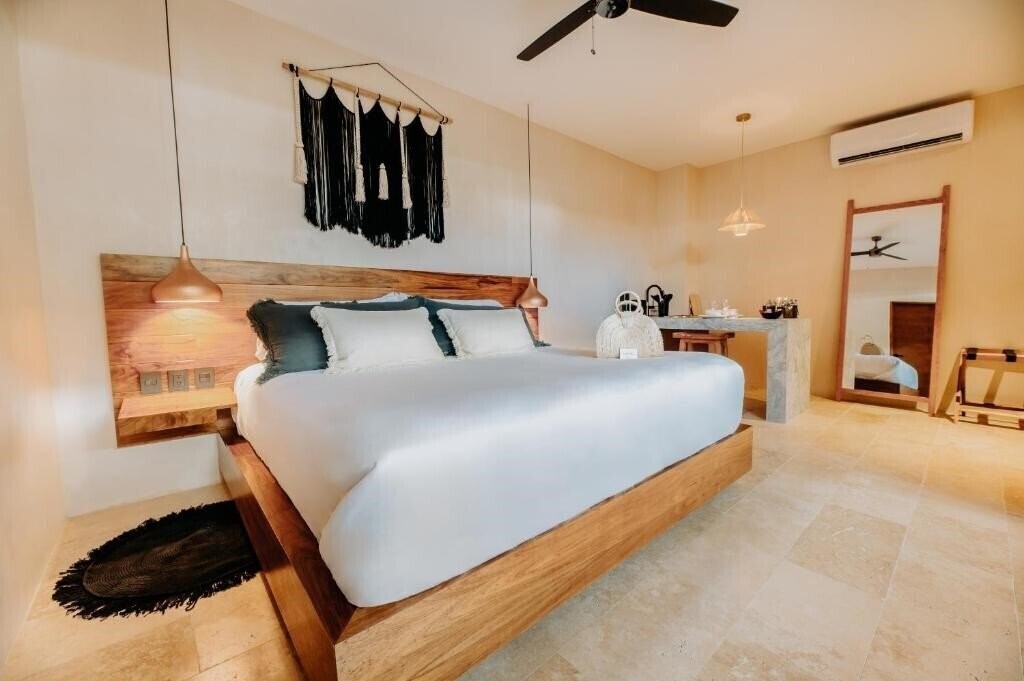 Фото Majaro Hotel Tulum 4*