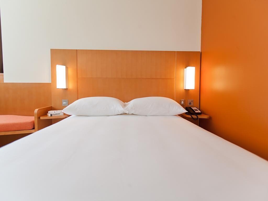 Територія Ibis Abu Dhabi Gate (ex. Ibis Abu Dhabi Gate Hotel) 3*