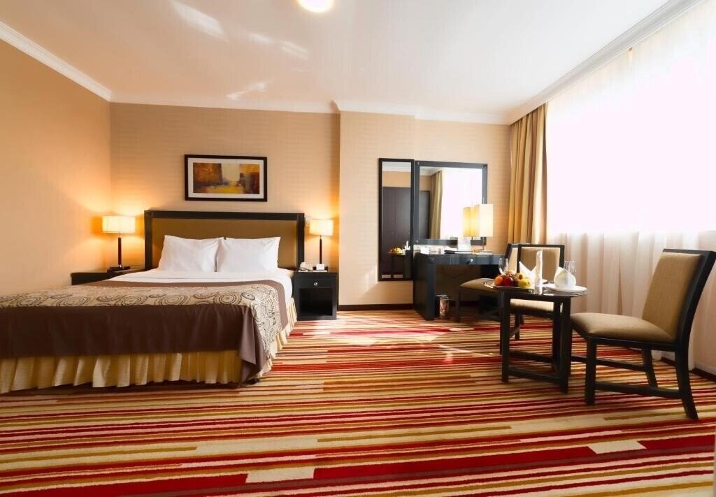 Территория Executive Suites (ex. Executive Suites Abu Dhabi, Executive Suites by Mourouj, V Continents Executive Suites) 4*