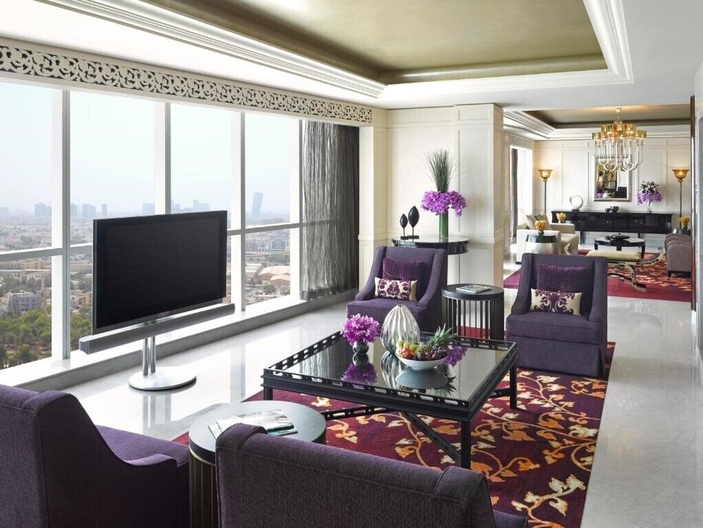 Апартаменти Dusit Thani Abu Dhabi 5*