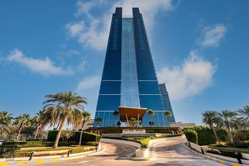 Вид Dusit Thani Abu Dhabi 5*