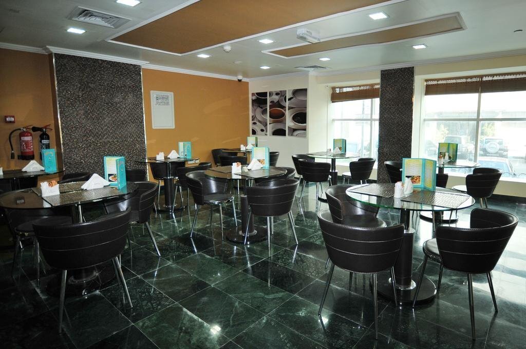 Готель Center Ville Hotel 2*