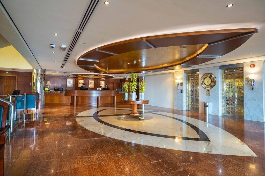 Панорама Armed Forces Officers Club & Hotel 5*