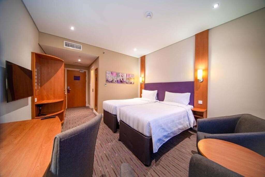 Апартаменты Premier Inn Abu Dhabi Capital Centre 3*