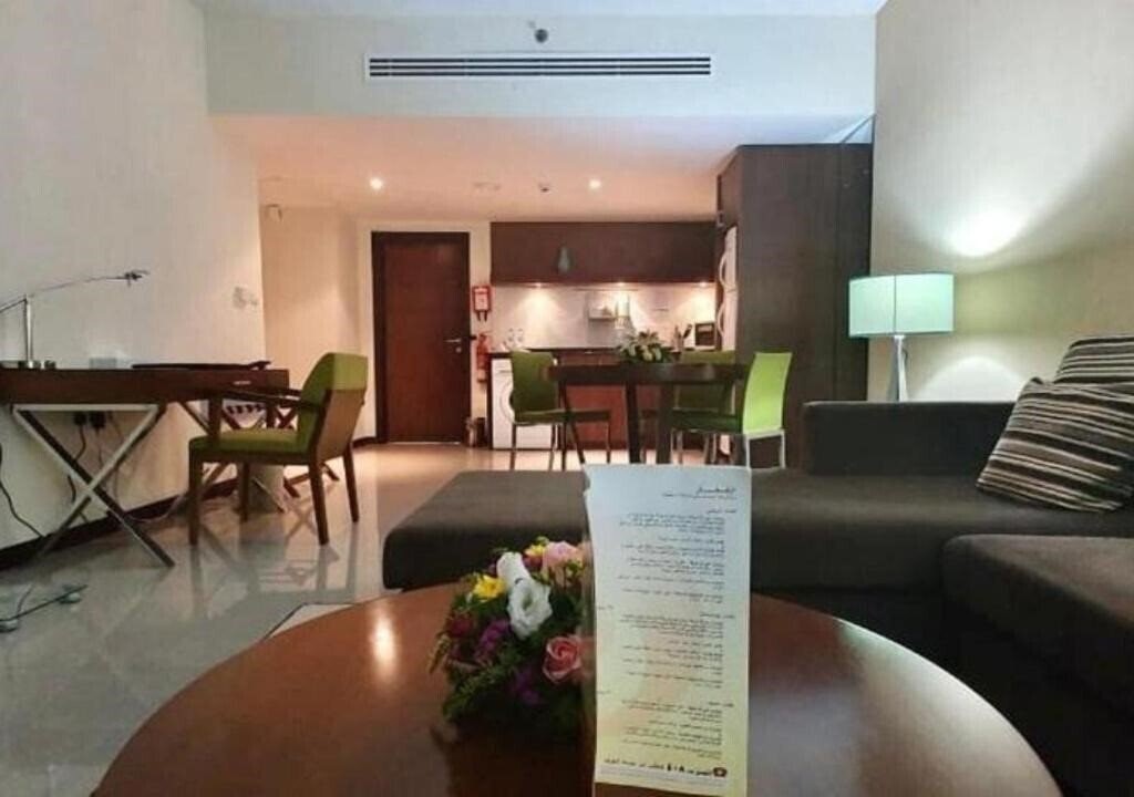 Отель Phoenix Plaza Hotel Apartments Abu Dhabi 3*