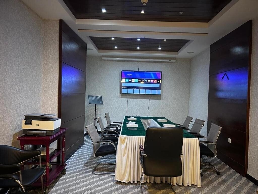 Територія Queen Palace Hotel 4*