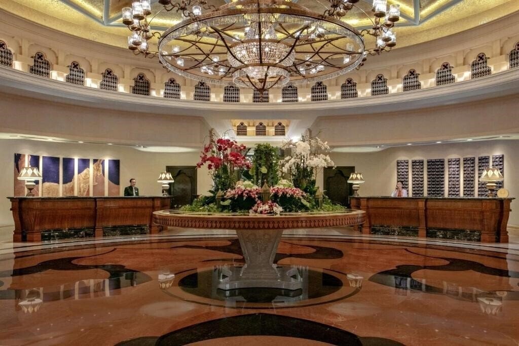 Панорама Shangri-La Hotel Abu Dhabi 5*