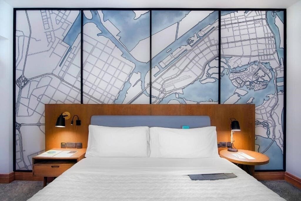 Территория Le Meridien Abu Dhabi Resort 4*