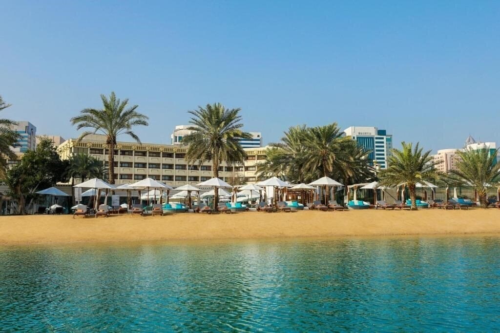 Отель Le Meridien Abu Dhabi Resort 4*