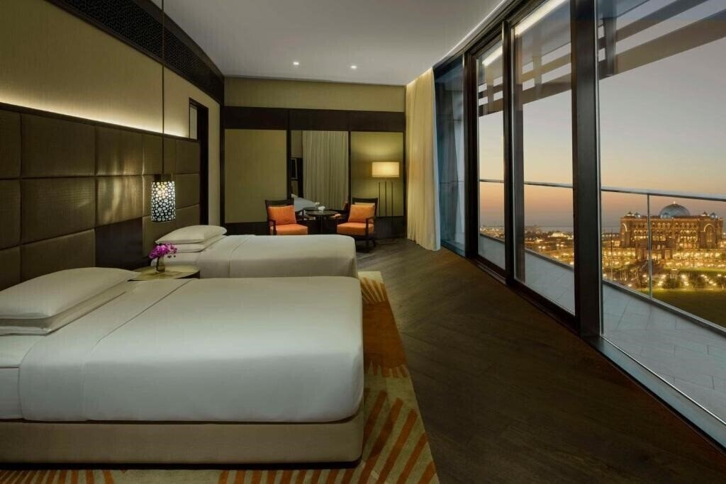 Вид Grand Hyatt Abu Dhabi Hotel and Residences Emirates Pearl 5*