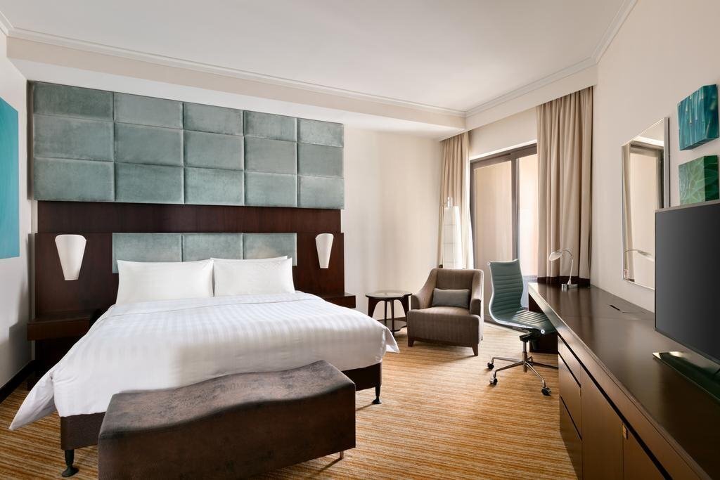 Вид Traders Hotel Qaryat Al Beri (ex. Traders Hotel Abu Dhabi) 4*