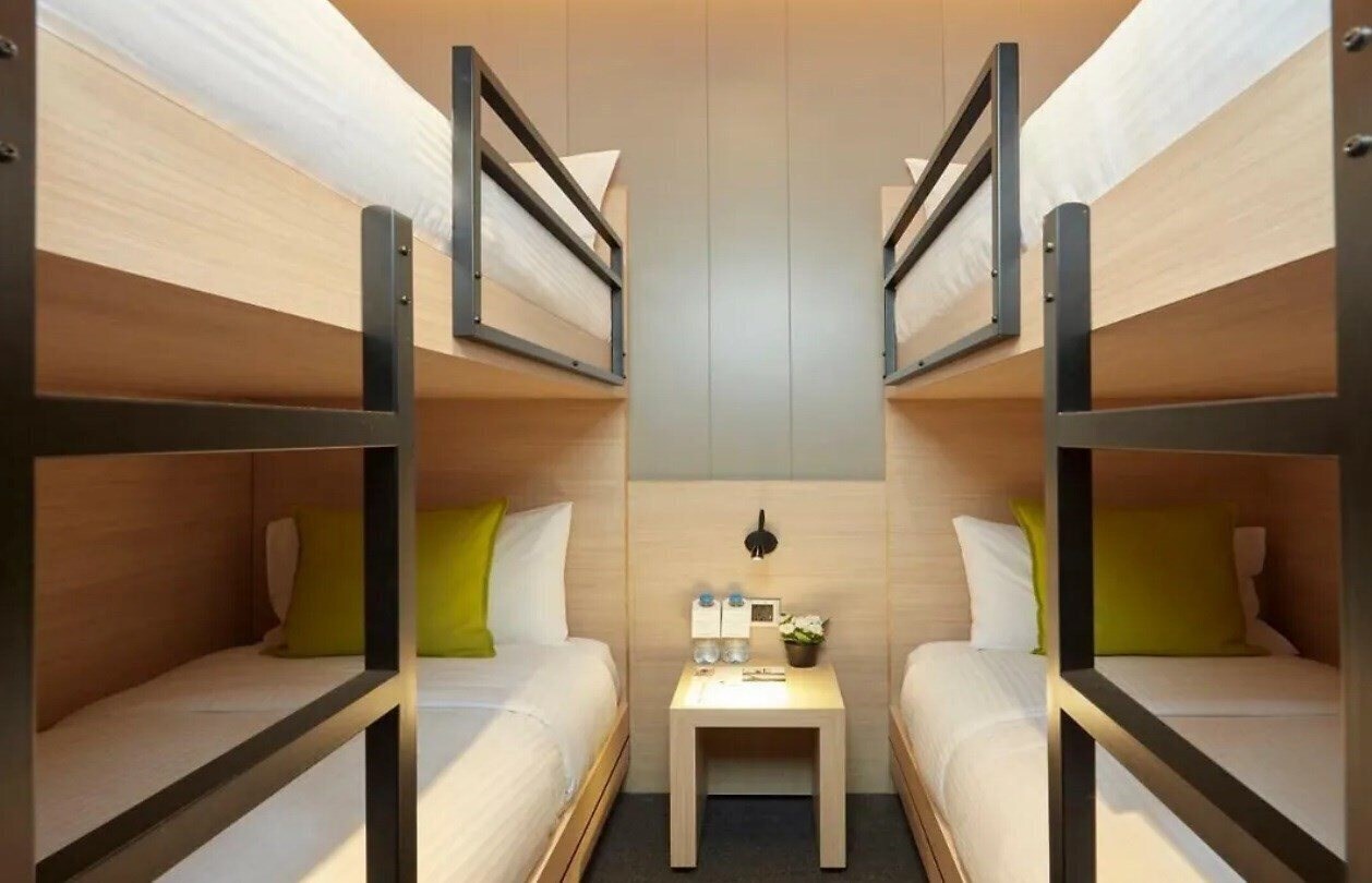 Отель Aerotel Abu Dhabi Terminal 3 Arrival Transit 3*