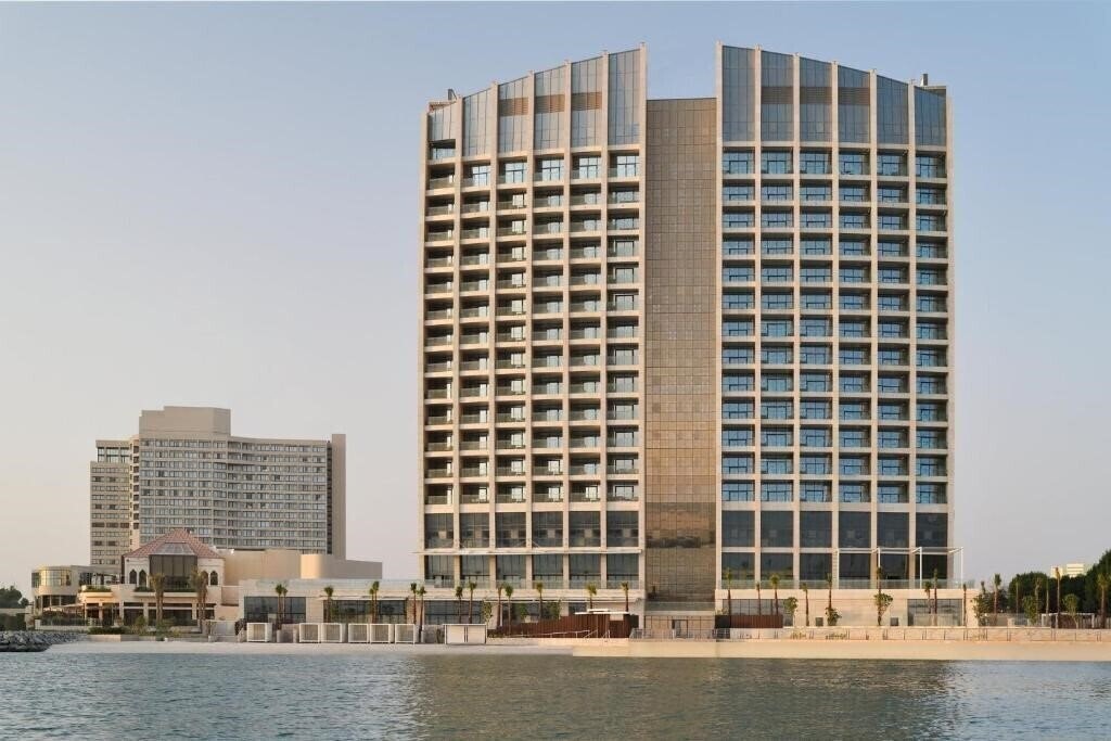 Готель Intercontinental Residences Abu Dhabi 5*