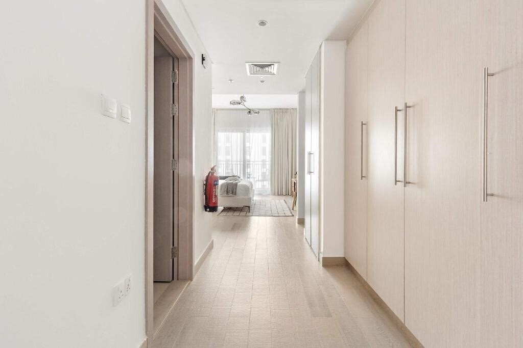 Вид Silkhaus Waters Edge Tower 3*