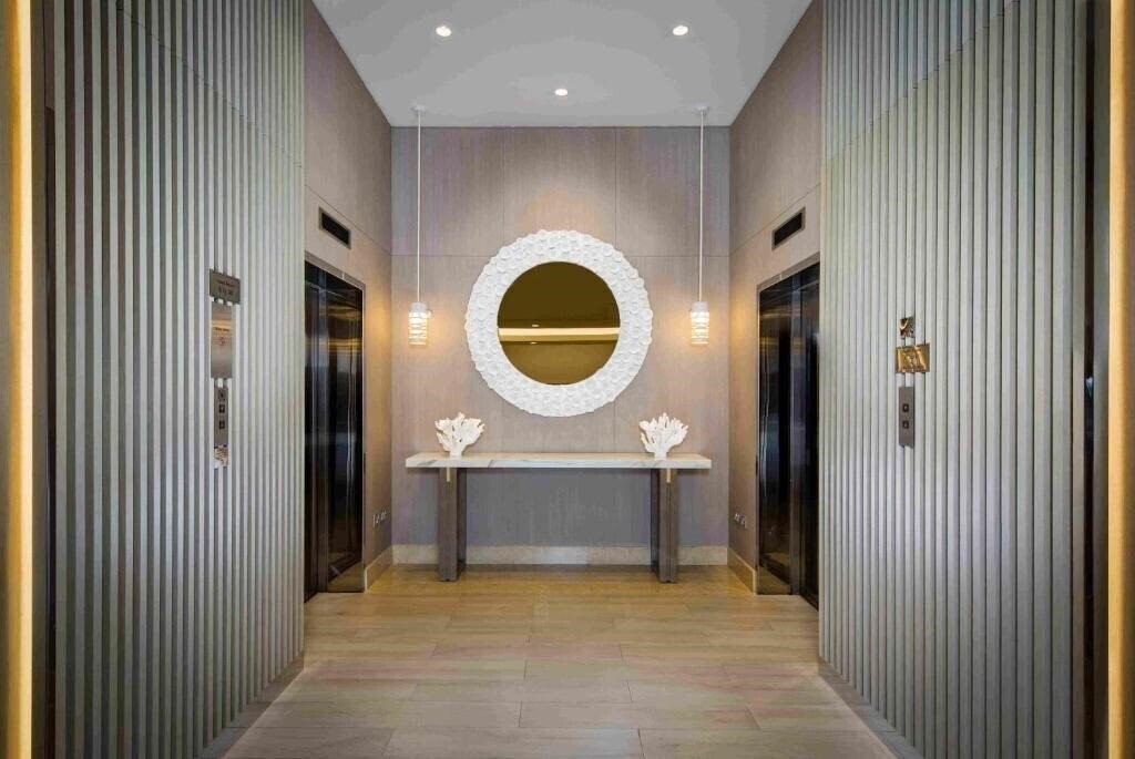 Вид Beach Rotana All Suites 5*