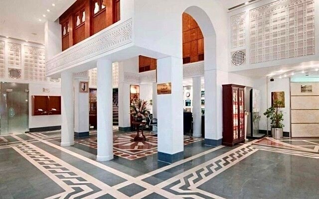 Вид Hilton Baynunah Hotel 5*