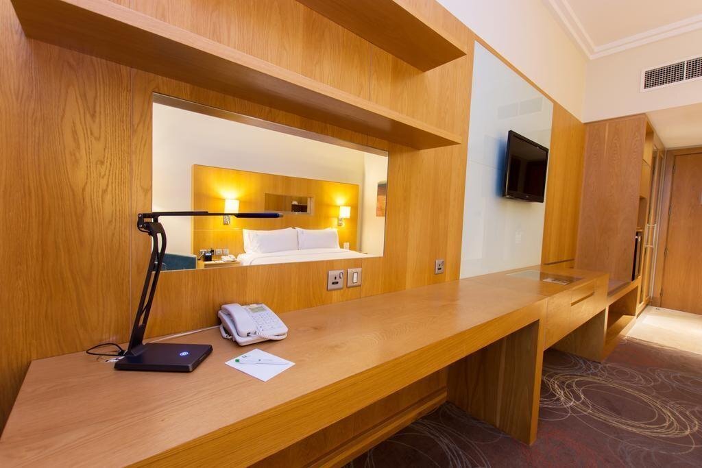 Зображення Holiday Inn Abu Dhabi by IHG (ex. Holiday Inn Abu Dhabi) 4*