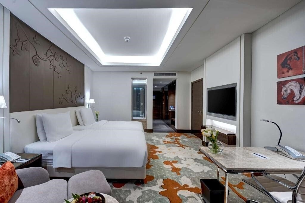 Апартаменты Radisson Blu Hotel Ajman 5*