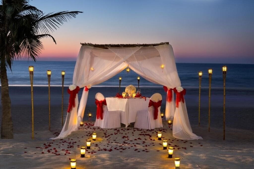 Вид Ajman Hotel & Villas by Blazon Hotels (ex. Kempinski Hotel Ajman) 5*