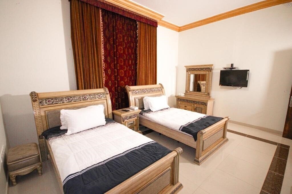 Панорама Al Bada Resort - Al Ain 3*