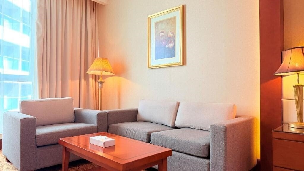 Апартаменты Grand Excelsior Al Barsha Dubai 4*