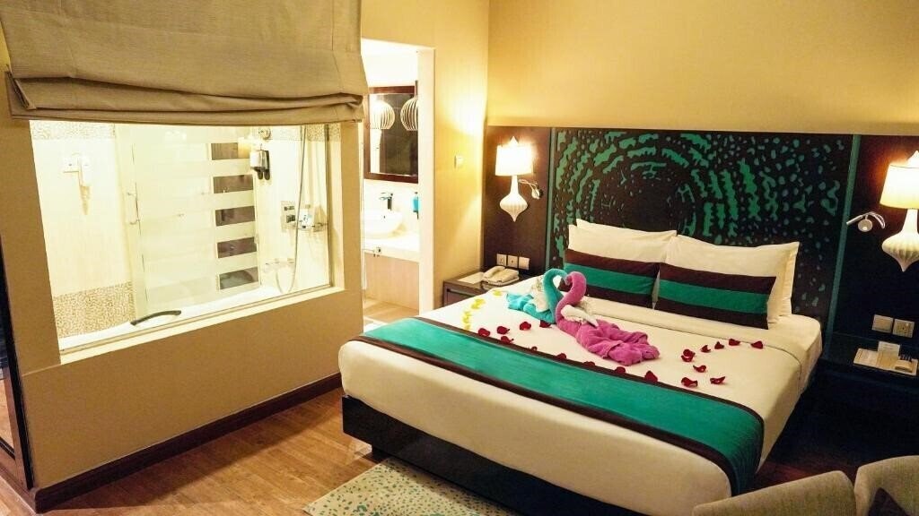 Апартаменты Signature Hotel Al Barsha 4*