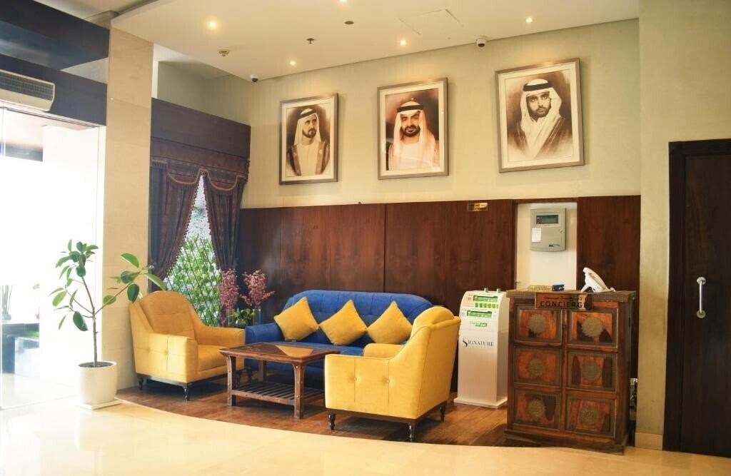 Вид Signature Hotel Al Barsha 4*