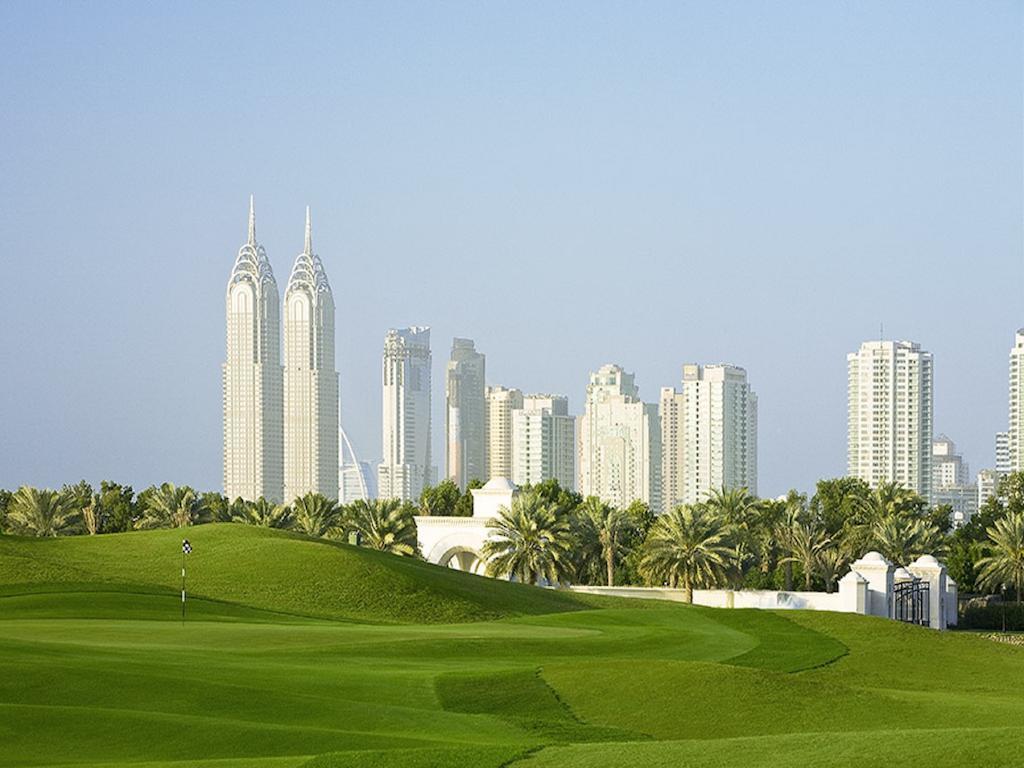 Вид The Adress Montgomerie Dubai 5*
