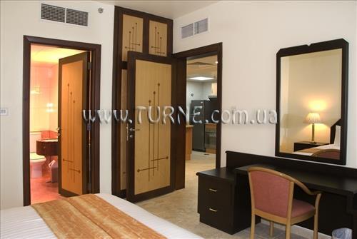 Отель Avari Hotel Apartments Al Barsha 3*