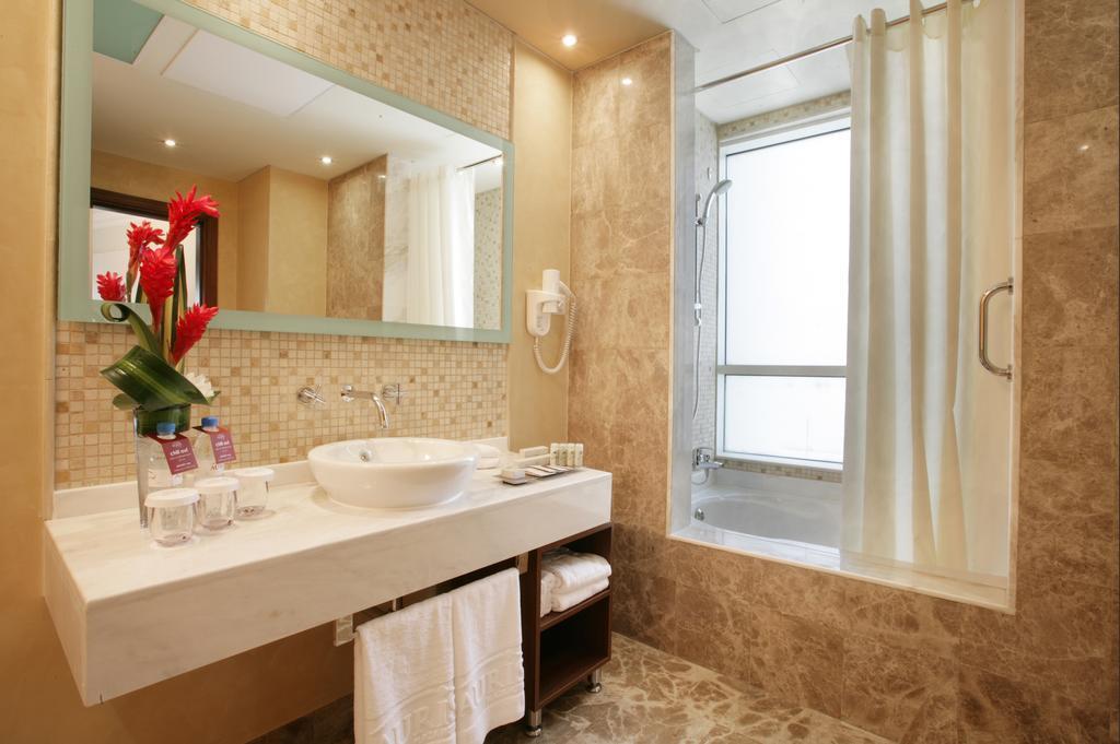 Территория Rose Plaza Hotel Al Barsha (ex. Auris Plaza) 3*