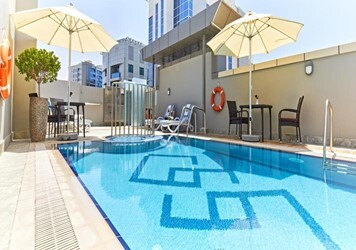 Отель Flamingo Beach Resort 3*