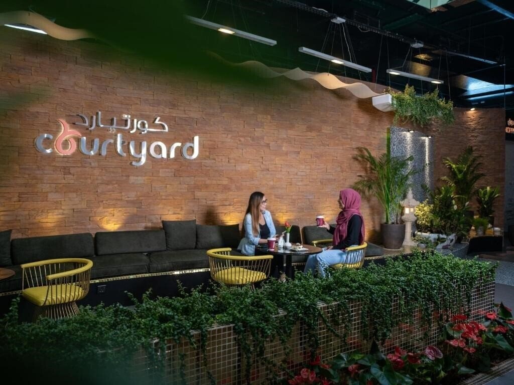 Территория Al Khoory Executive Hotel (ex. Corp Executive Al Khoory) 3*