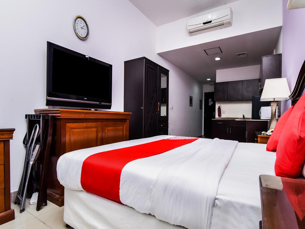 Апартаменты Empire Hotel Apartments 3*