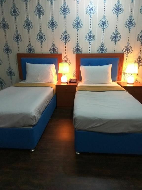 Територія New Avon 1*