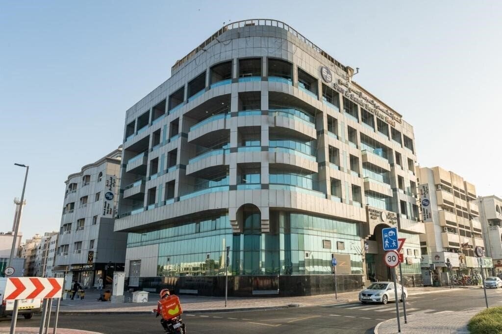 Готель Sun & Sands Sea View Hotel 3*