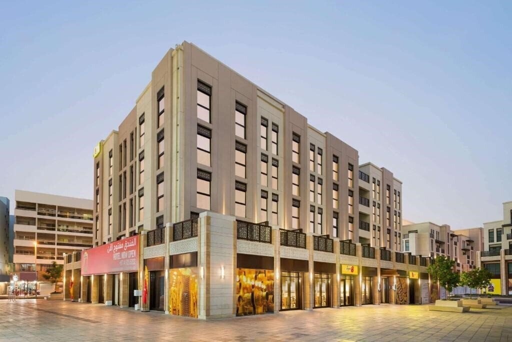 Панорама Super 8 By Wyndham Dubai Deira 4*