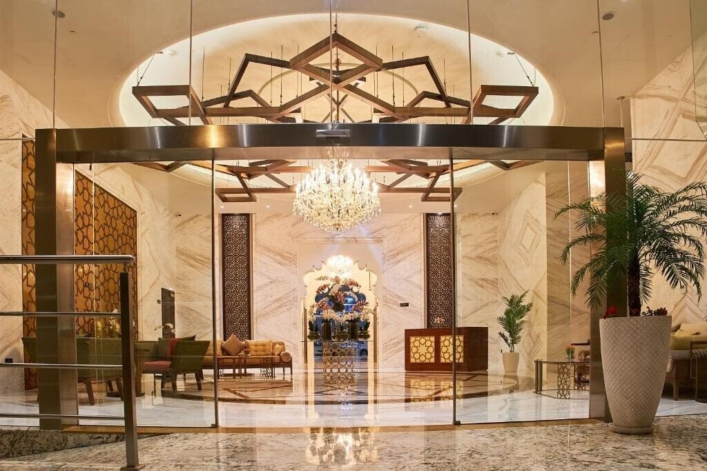Готель Carlton Dubai Creek Hotel 4*