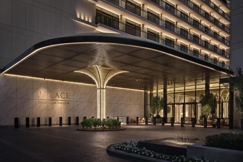 Готель Palace Dubai Creek Harbour 5*
