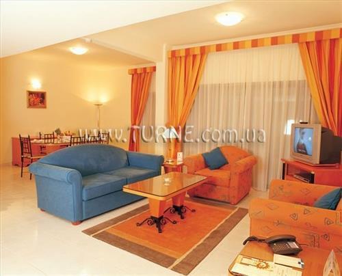 Вид Khalidia Hotel Apartments 3*