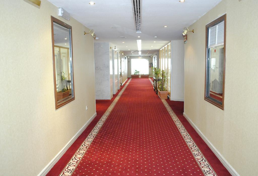 Панорама Ramee Guestline Hotel 2*
