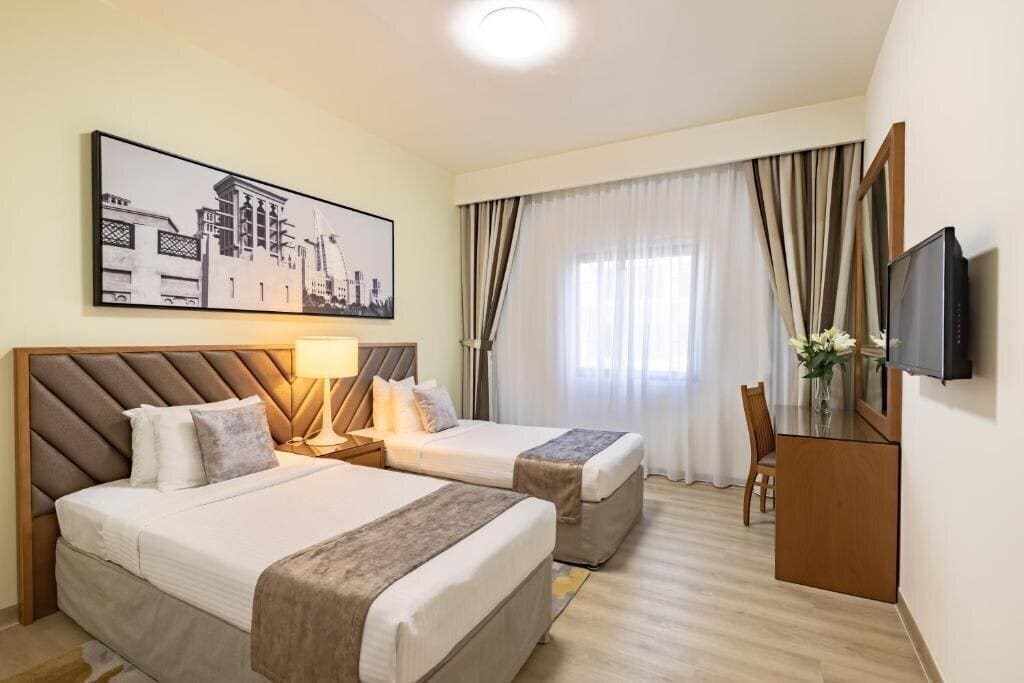 Панорама Golden Sands 10 Hotel Apartments (ex. Golden Sands 10 Aparthotel) 3*