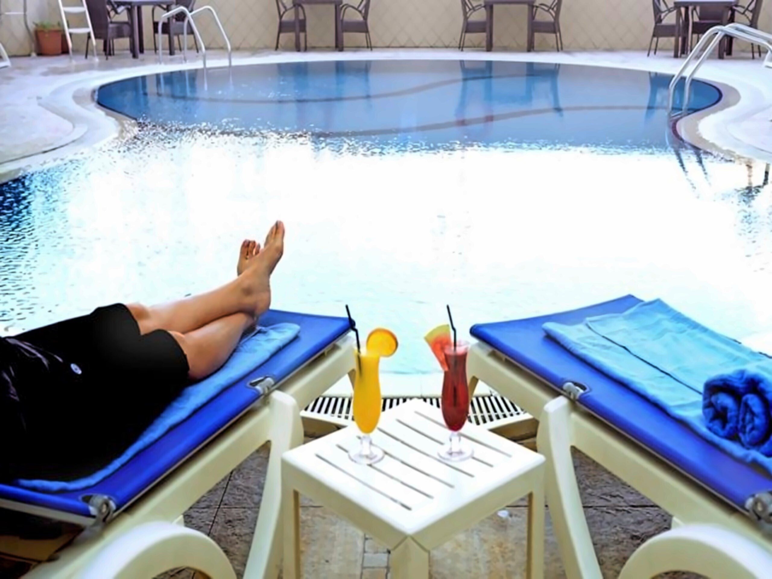 Фото Lotus Downtown Metro Hotel Apt 4*