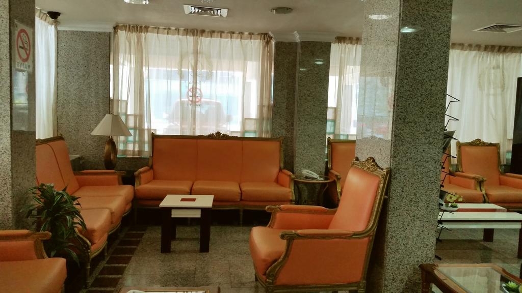 Апартаменты Deebaj Al Khabisi Plaza апартаменты