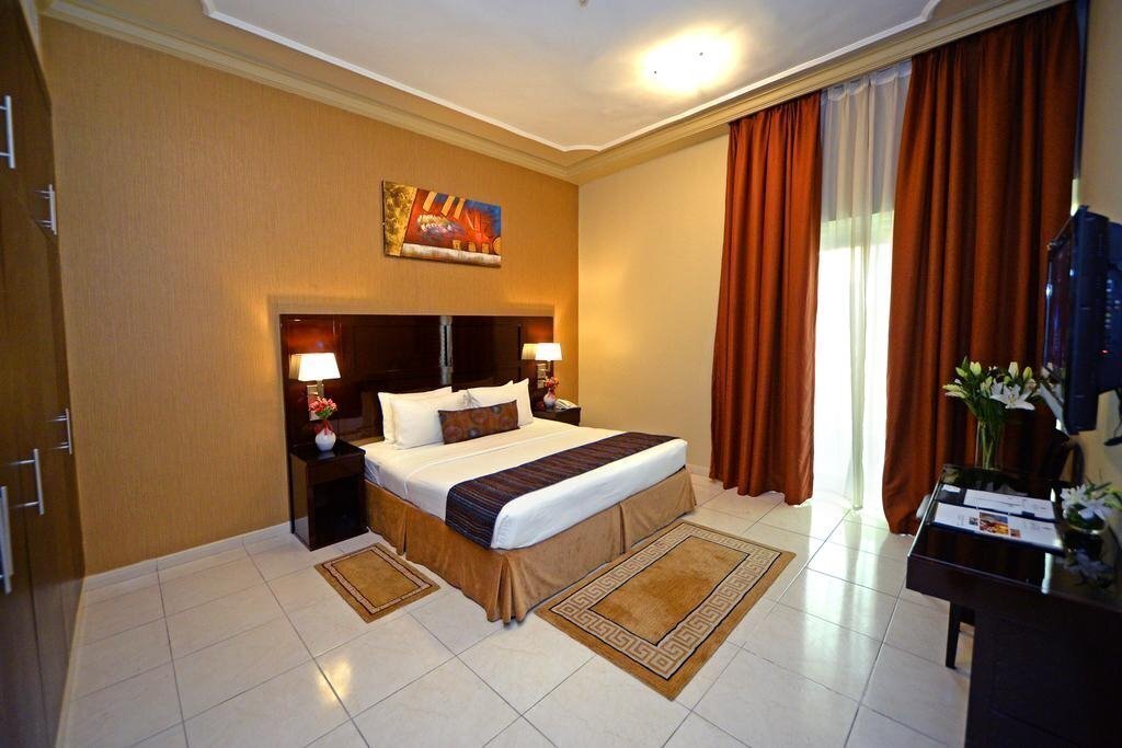 Панорама Emirates Stars Hotel Apartments Dubai 4*