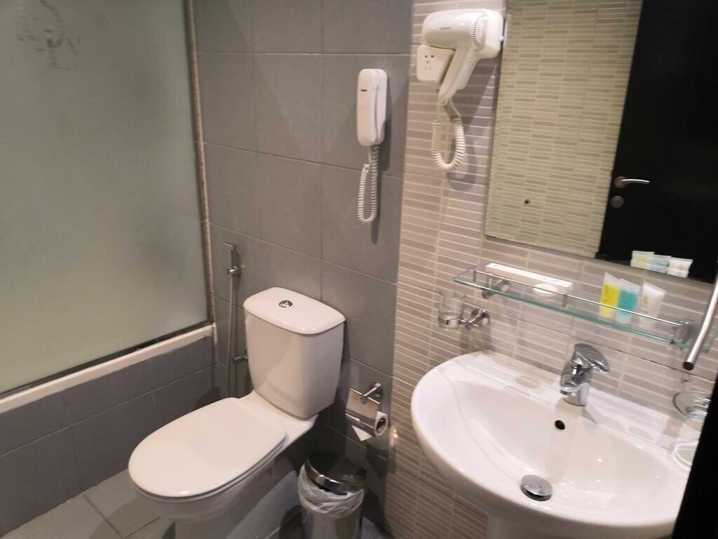 Отель Boulevard City Suites Hotel Apartments апартаменты