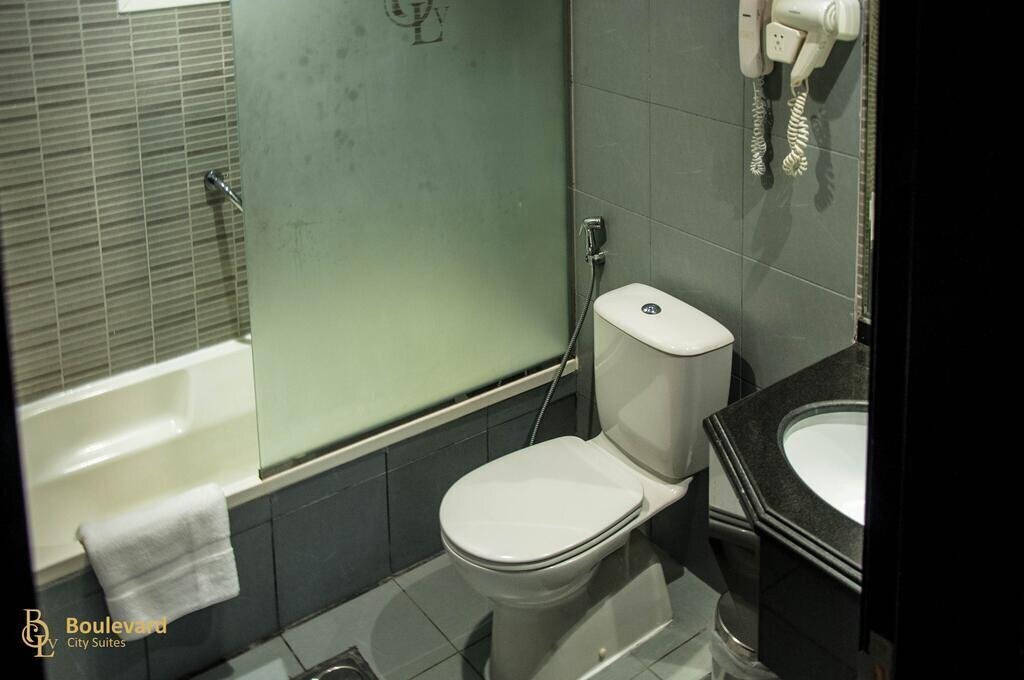 Фото Boulevard City Suites Hotel Apartments апартаменты