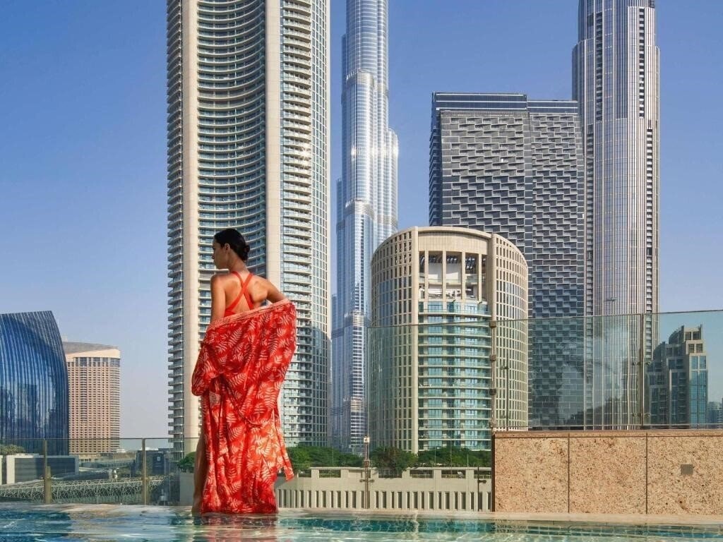 Отель Sofitel Dubai Downtown 5*
