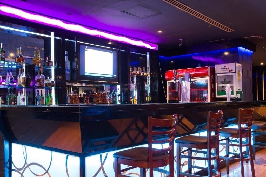 Апартаменты York International Hotel 3*