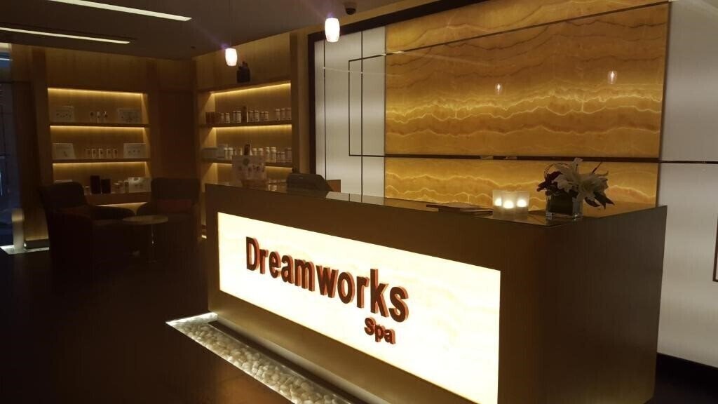 Апартаменты Damac Maison Cour Jardin Apt апартаменты